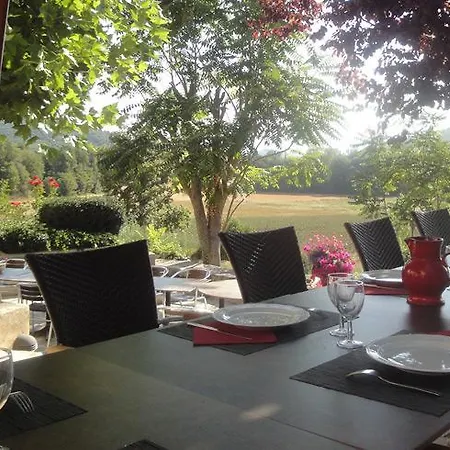 Les Gites Du Domaine De Bertrandy Vakantiehuis *