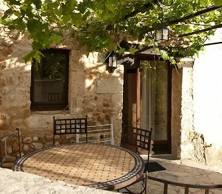 Les Gites Du Domaine De Bertrandy Vakantiehuis